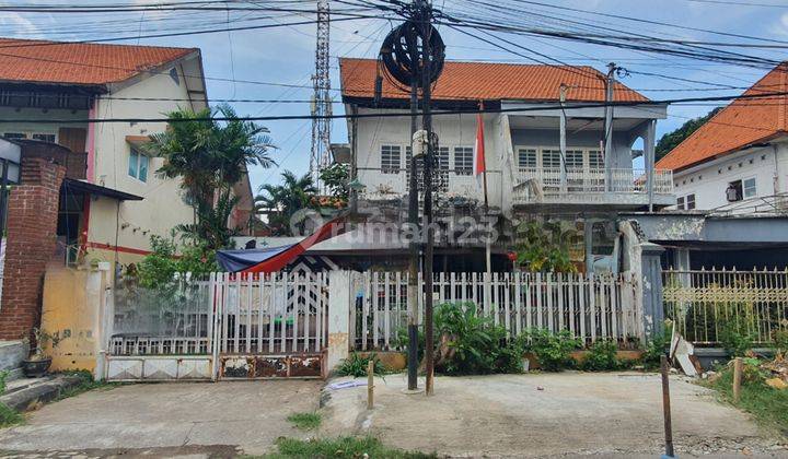 Rumah Pusat Kota Jalan Comal Keputran Tegalsari Surabaya 1