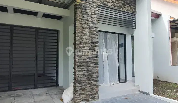 Rumah Baru Renov Raffles Garden Citraland Surabaya Barat 2