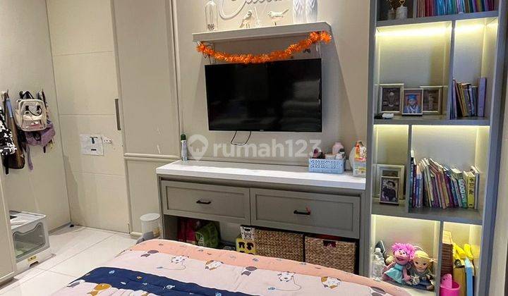 Rumah Siap Huni Furnish Nempel Pelican Hill Surabaya Barat 2