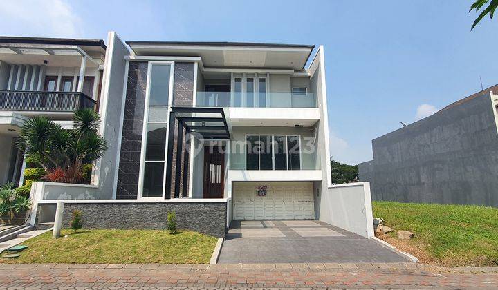 Rumah Siap Huni 3 Lantai Raffles Garden Citraland Surabaya Barat 1