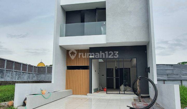 Rumah Baru Gress Minimalis Modern Crystal Golf Citraland Utama Surabaya Barat 1