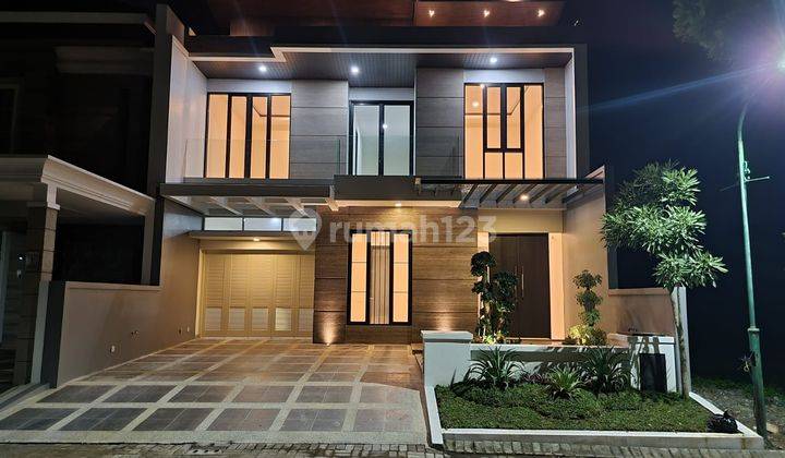 Rumah Minimalis High Quality Luxury Design Villa Taman Telaga Citraland Surabaya Barat 2