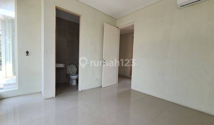 Rumah Siap Huni Semi Furnish North West Park Citraland Surabaya Barat 2