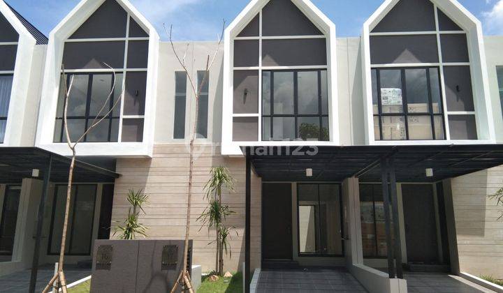 Rumah Furnished Siap Huni Northwest Park Citraland Utara Surabaya Barat, Surabaya 1