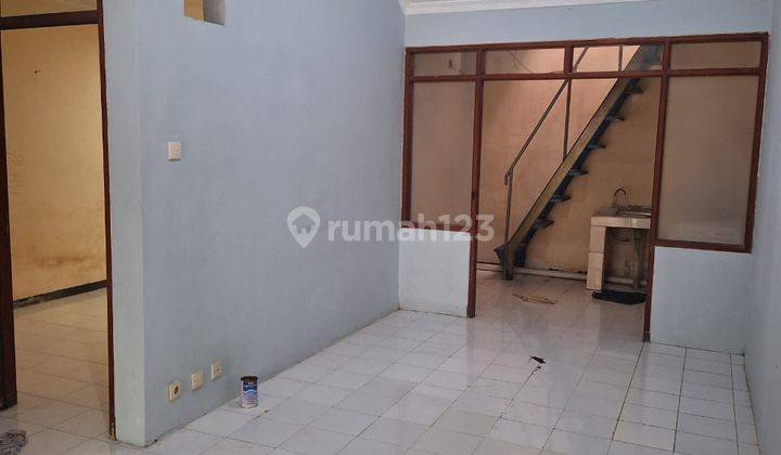 Rumah For Sale Siap Huni Alam Hijau Citraland Surabaya Barat 2