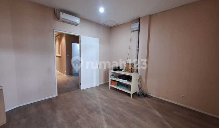Ruko Strategically Located in Commercial Area G Walk Citraland West Surabaya 1
