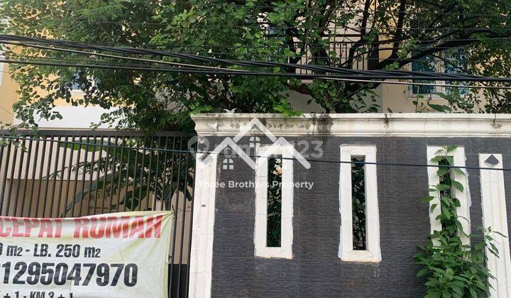 DIJUAL RUMAH DI PERUMAHAN SANGRILLA INDAH PETUKANGAN JAKARTA SELATAN - VIA CESSIE 2