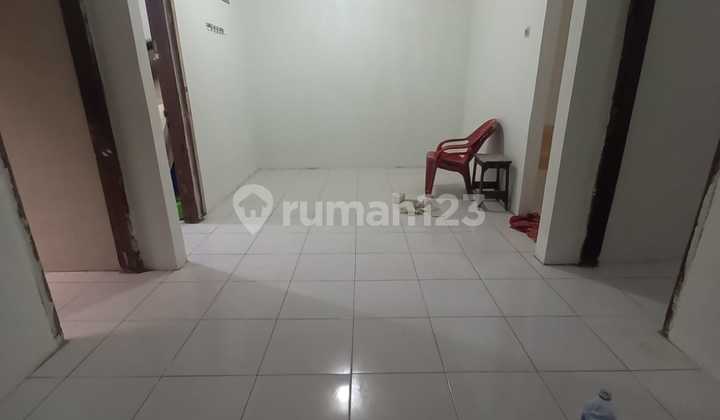 Rumah Menceng Cengkareng Murah 2