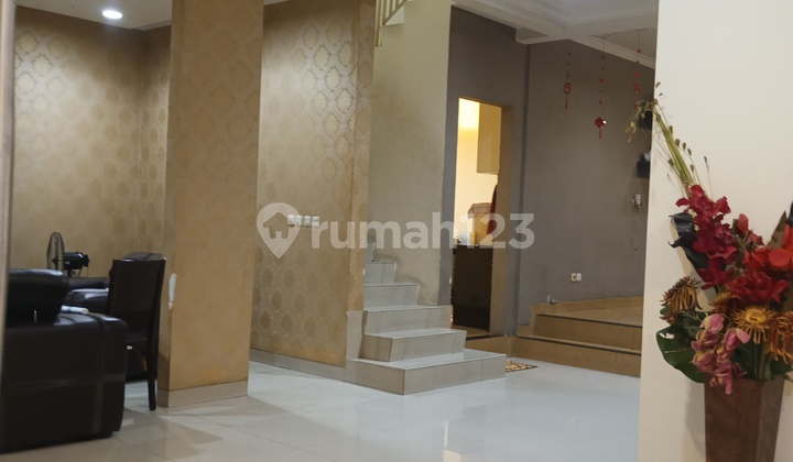 Jual Rmh Golf Lake Murah Dan Rapi 2