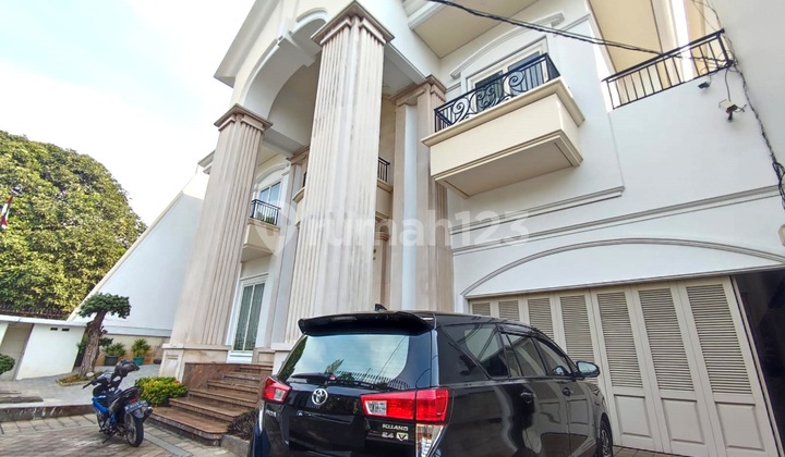 Commercial Zone House Pluit Putra Raya Muara Karang PIK Pantai Indah Kapuk 2