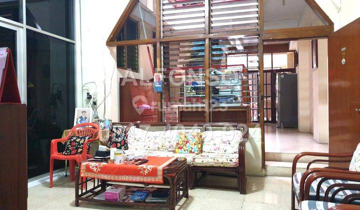 Rumah Hitung Tanah Jl Karang Anyar Cocok Untuk Kost 3