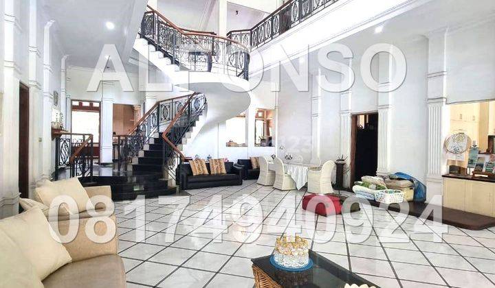 Rumah Pengadegan Selatan Pancoran With Private Pool Halaman Luas 3