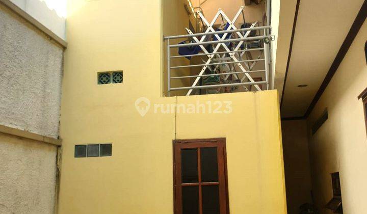 Rumah Sunter Garden 2.5 Lantai Siap Huni Bagus 5