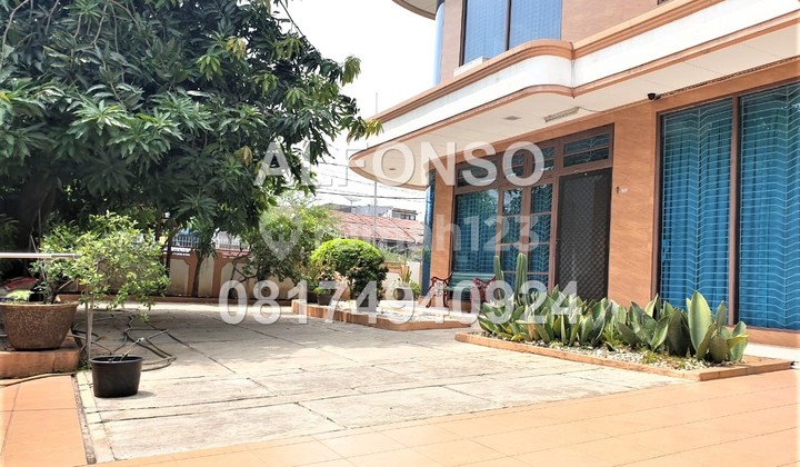 For Sale Beautiful West Lake House Sunter Land Area Included