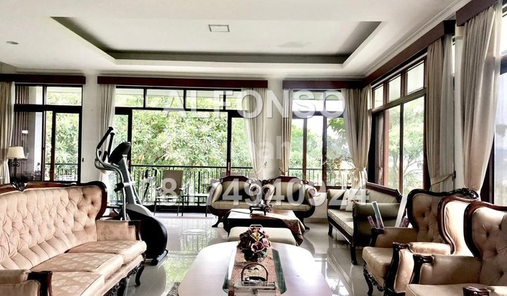 House Concept Green Hill Golf Villa Sentul City