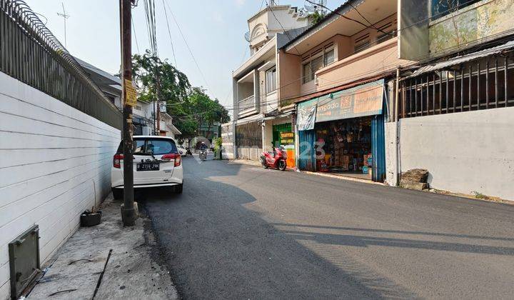 Rumah Tua Krekot Bundar 4 Hitung Tanah 2