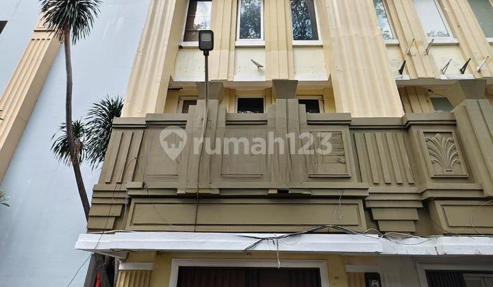 Ruko Boutiq Springhill Palazzo Lagoon Mediterania Kemayoran Benyamin Sueb