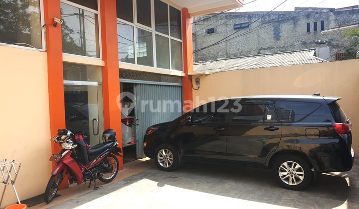 Boarding House in Tanah Abang ROI 9-10% Women Only Already Operating 2