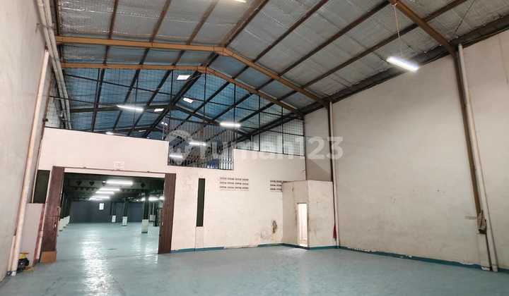 Bizpark Penggilingan 2-Story Warehouse + Office Cluster with Container Access Bizpark Penggilingan 2-Story Warehouse + Office Cluster with Container Access