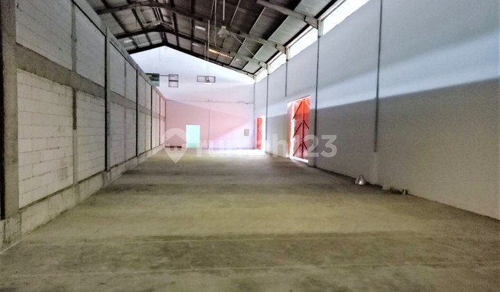2-Story Warehouse Office in Sunter Agung, Karya Agung Timur, with 40ft Container Access 2-Story Warehouse Office in Sunter Agung, Karya Agung Timur, with 40ft Container Access