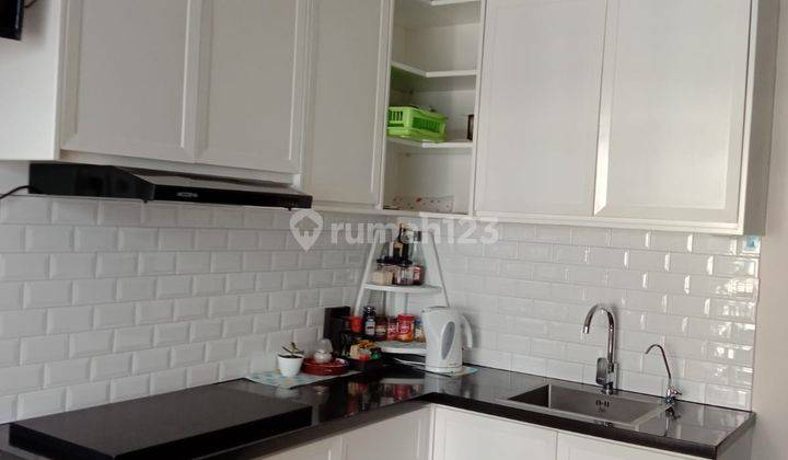 Dijual Apartement 3 BR di Msquare lt 21, full furnished,  lux cantik sekali 4