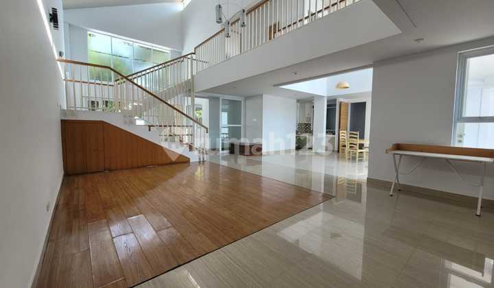 Rumah 2 Lantai View Gunung di komplek Budi Indah, Bandung