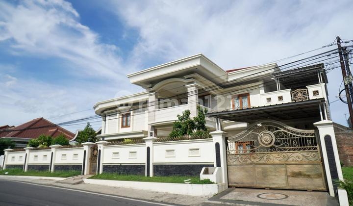 Rumah Mewah Siap Huni di Jalan Morotai 2