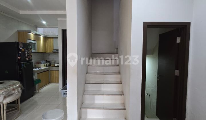 Graha Raya Cluster Viola Tangerang House, Full Second Floor Slab 2