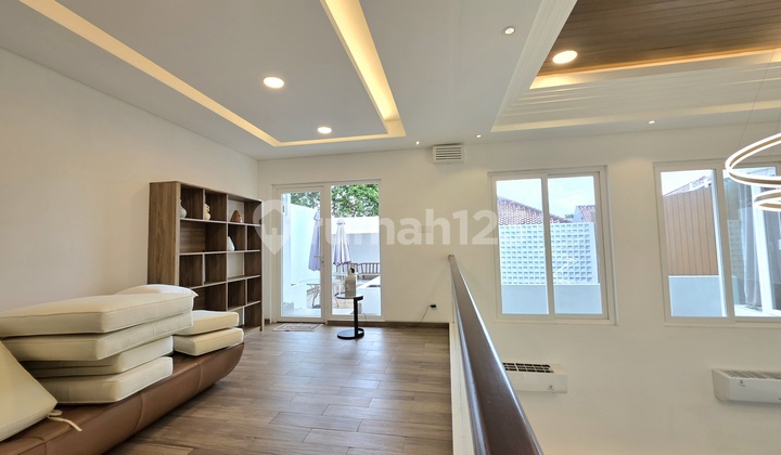 Rumah di Taman Giri Loka Bsd Semi Furnished 2