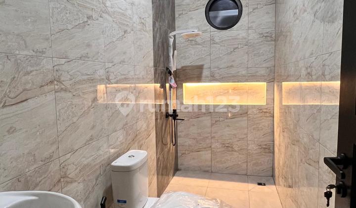 Brand New House at Nusa Loka BSD City with a Garden 2