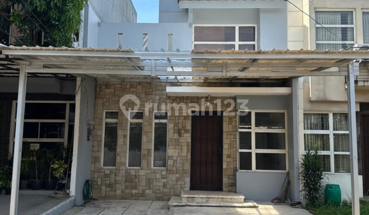 Rumah di Taman Permata Lippo Karawaci Tangerang