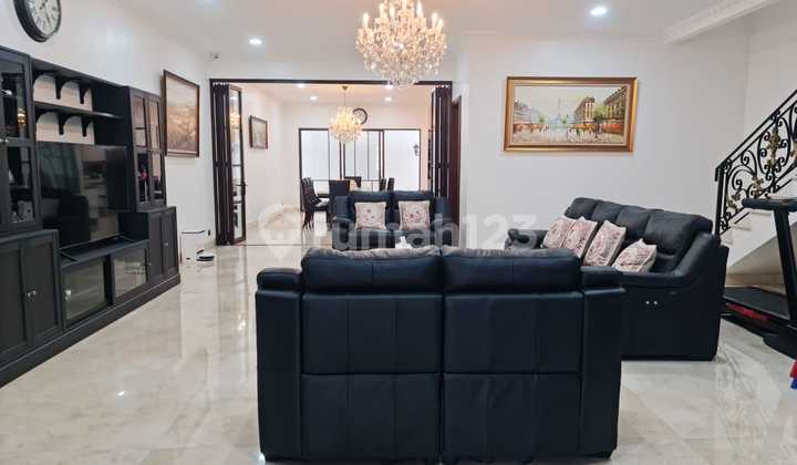 Semi-Furnished Alba Alam Sutera Luxury House 2