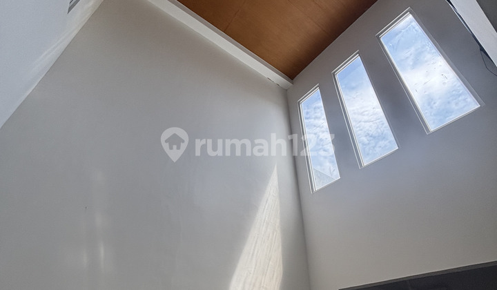 Bangunan Mandiri The Icon BSD City Tangerang Banten Turun Harga 2