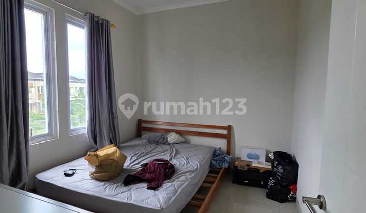 Cluster San Lorenzo Gading Serpong Posisi Depan Kolam Renang 2