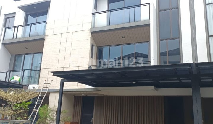 Rumah Zora BSD Cluster Keia Full Furnished