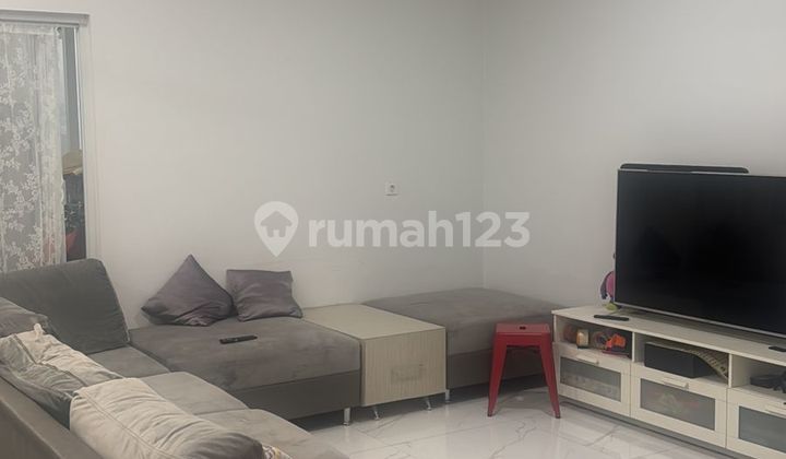 Rumah 3 Lantai Full Furnish Lengkap, Melati Mas Serpong 2