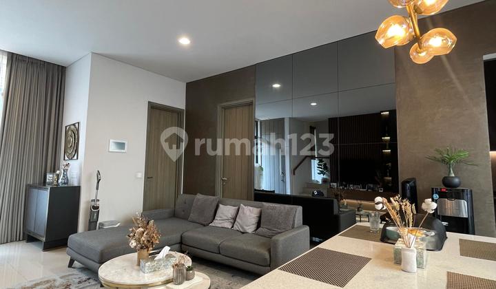 Greenwich Park BSD Full Furnished With Attic Room & Sky Balcony 2