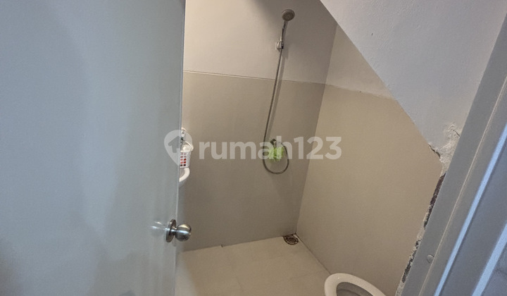 Cluster Amalfi Village Gading Serpong Tangerang Banten 2