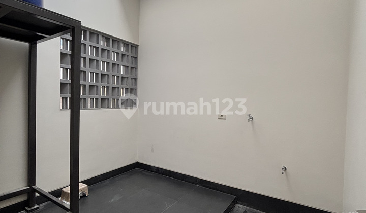 Rumah Bangunan Mandiri Nempel Fasum The Icon Bsd City 2