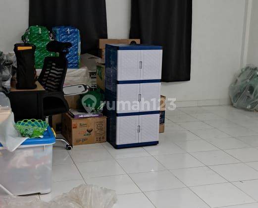 Dijual Ruko 3 Lantai Taman Royal Tangerang  2