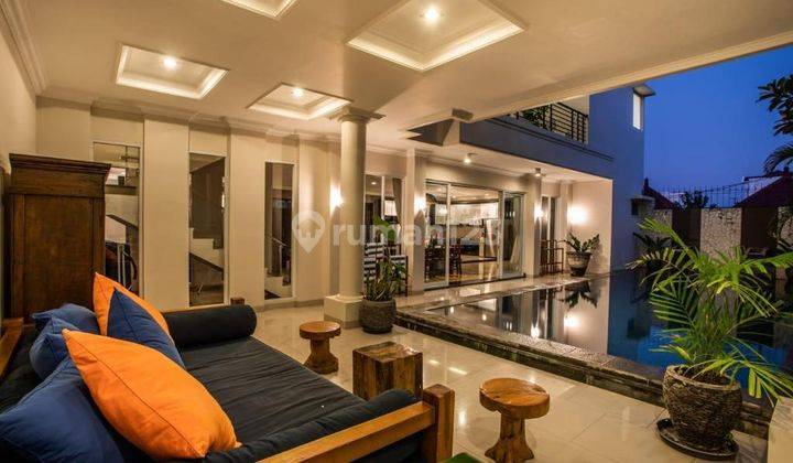 Villa + Pool Full Furnish View Laut di Jimbaran Kuta Badung Bali 1