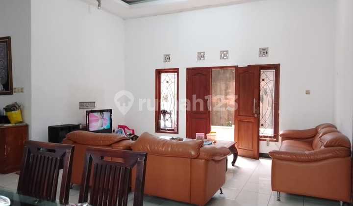 Rumah Murah Hitung Tanah Terawat Strategis di Antapani Kota Bandung Rumah Murah Hitung Tanah Terawat Strategis di Antapani Kota Bandung