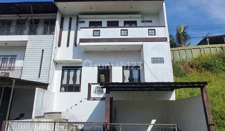 Rumah Minimalis Asri 2 Lantai di Sariwangi Bandung 1