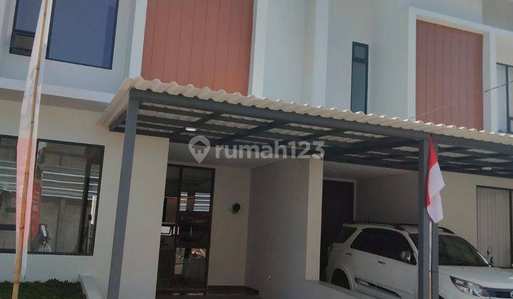 Rumah Murah Modern 2 Lantai Siap Huni di Komp. Antapani Bandung 1