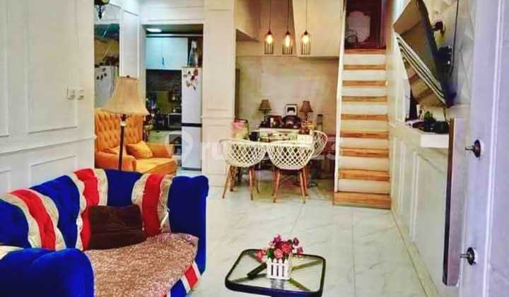 Newly Renovated + Furnished 2.5-Storey House in Kiaracondong Cluster, Bandung