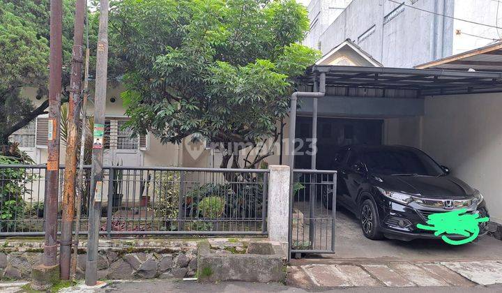 Rumah Terawat bagus untuk usaha di Pusat Kota Alun Alun Bandung 1