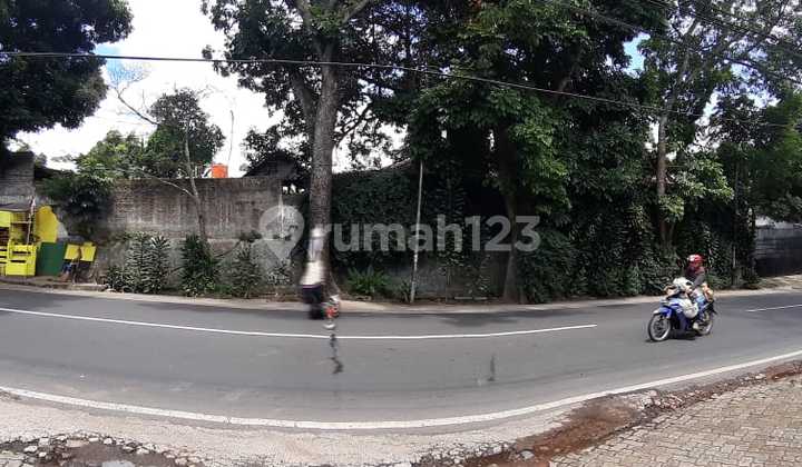 Hitung Tanah Untuk Usaha / Tinggal Di Jl.raya Setiabudi Bandung