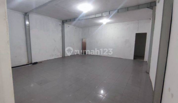 Sewa Ruko Strategis Usaha Di Otista Ciateul Bandung Kota 1