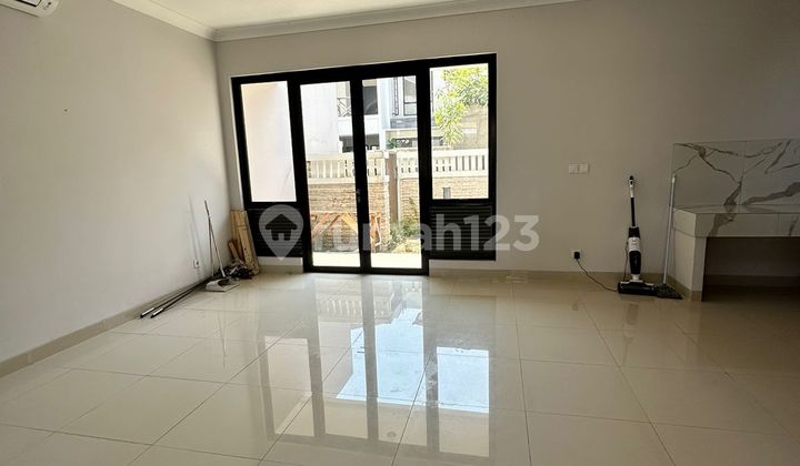 Jual Rumah Modern 2 Lantai Di Cluster Podomoro Park Bandung 2