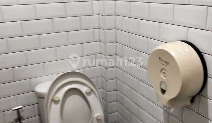 Strategic Business Kiosk Rental at Dago Wing, Bandung City 2